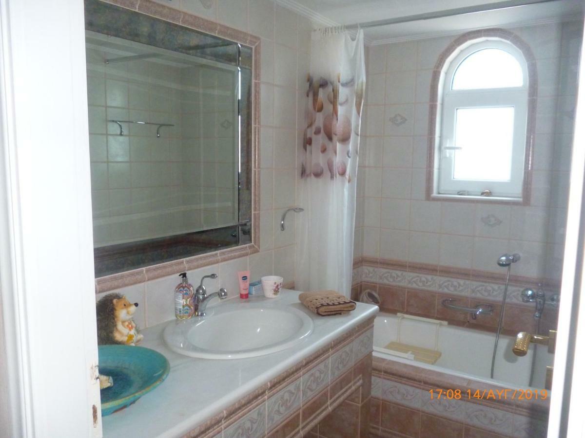 Holiday home Perigiali Seaside