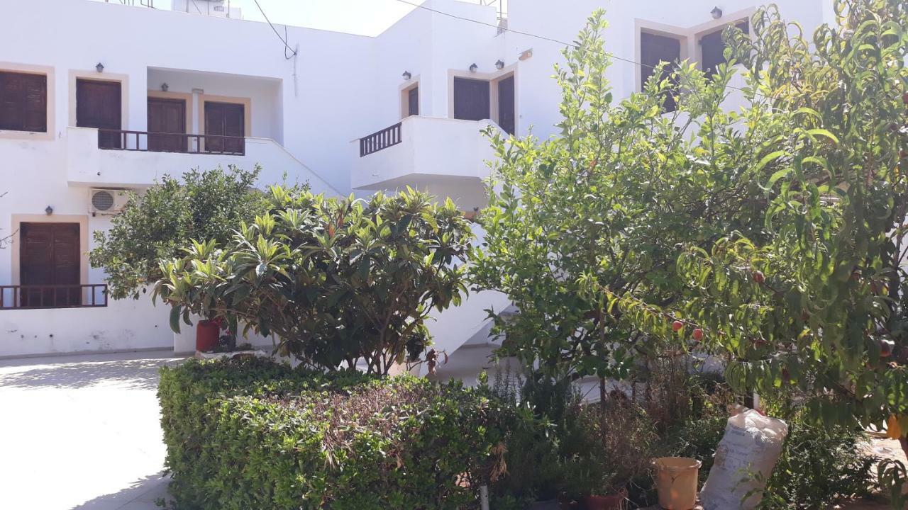 Pela Sissi (Crete)