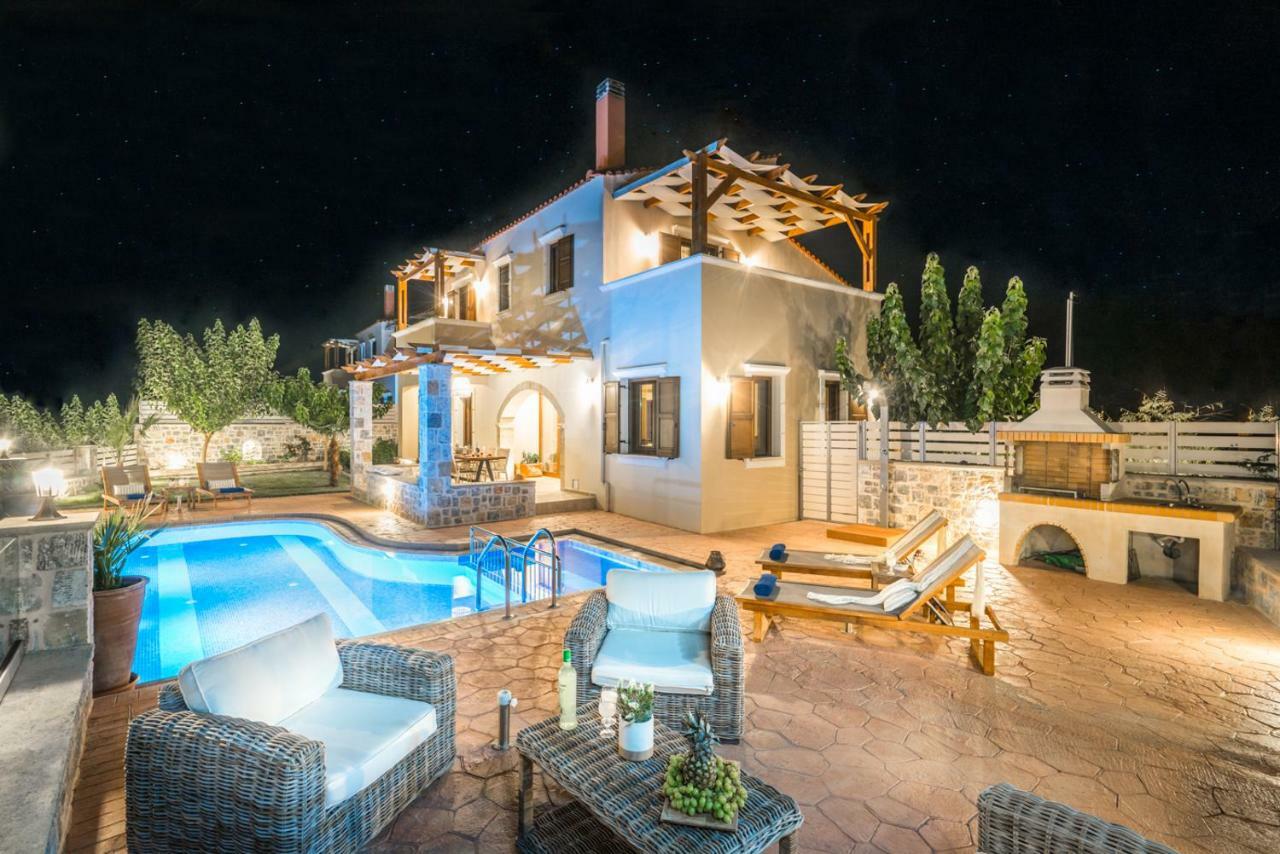 New Kantifes 4 Families Or Couples With Private Pool & Bbq *