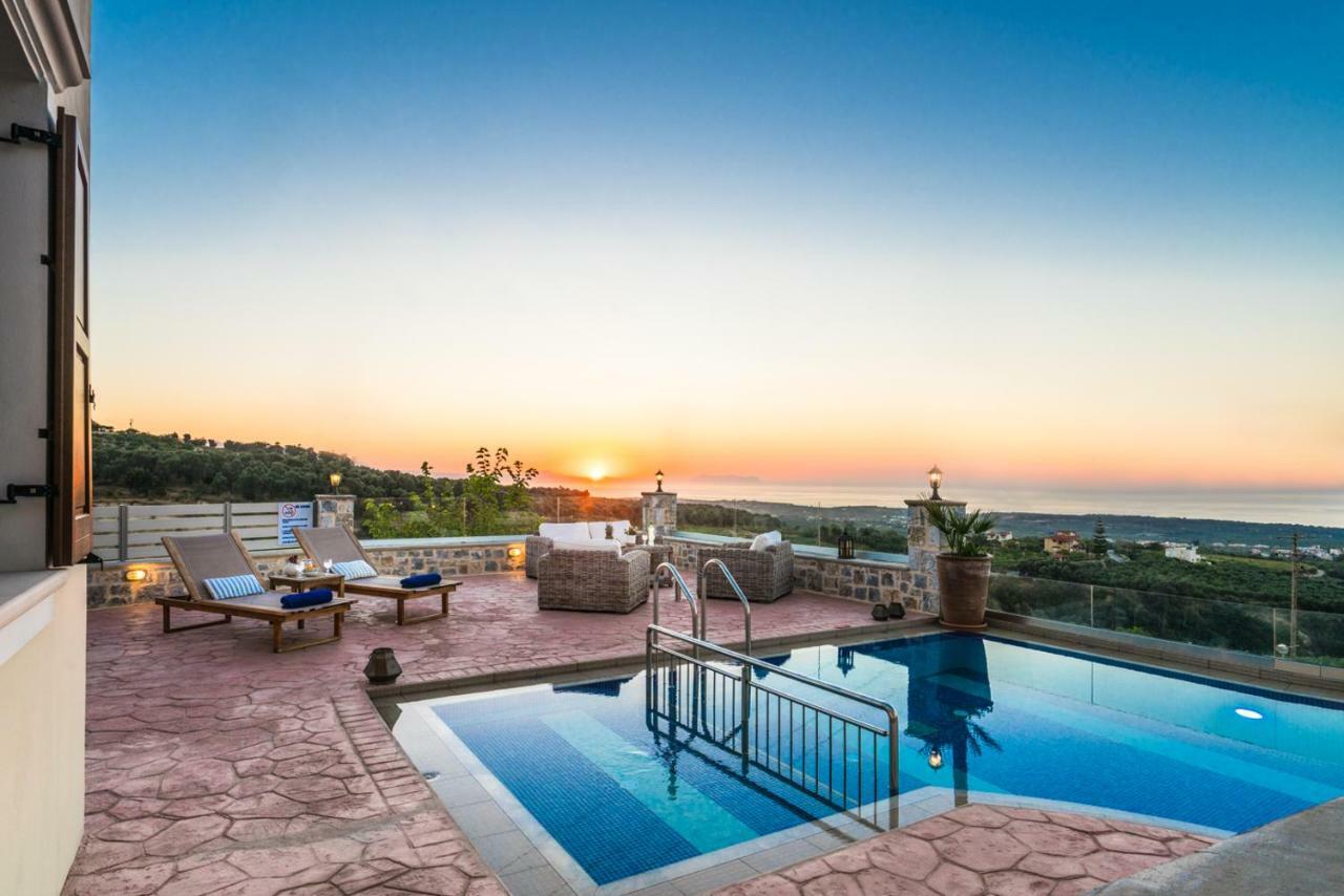 New Kantifes 4 Families Or Couples With Private Pool & Bbq