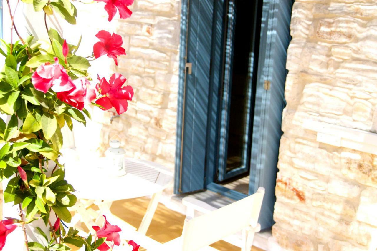 Nomads House Aparthotel *