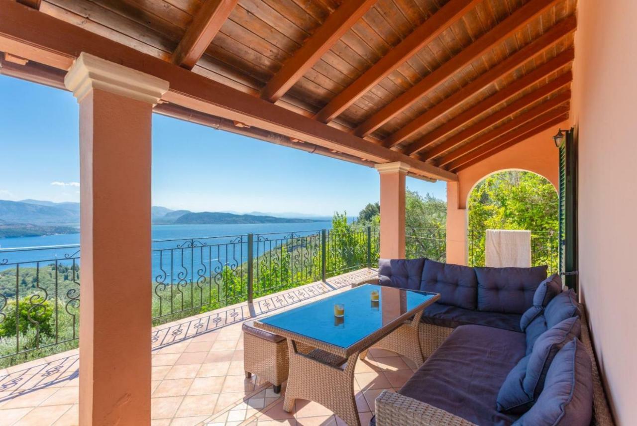 Villa Eleni *