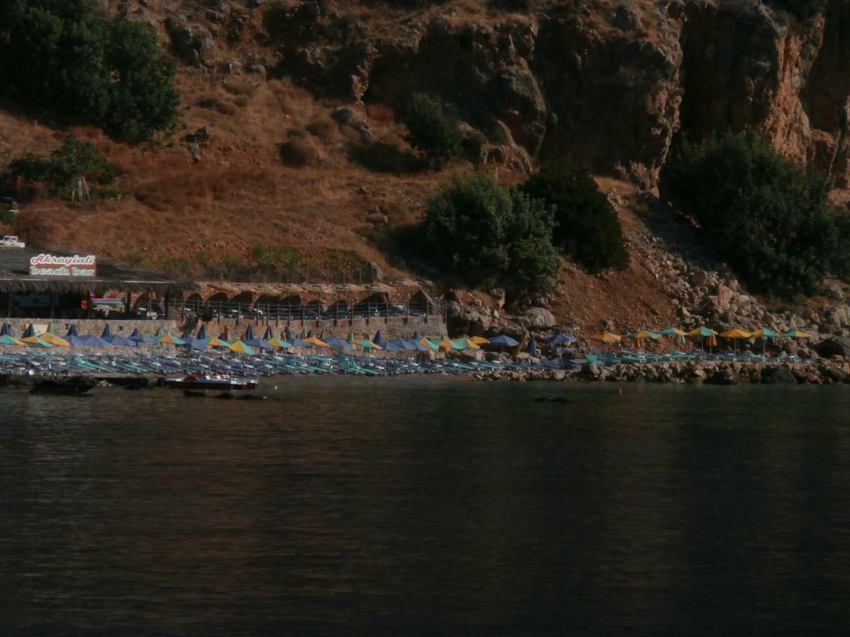 Hotel Oasis
