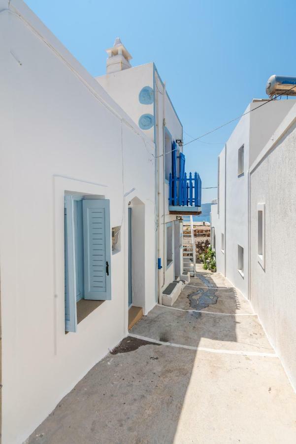 Sunset Nest Plaka (Milos)