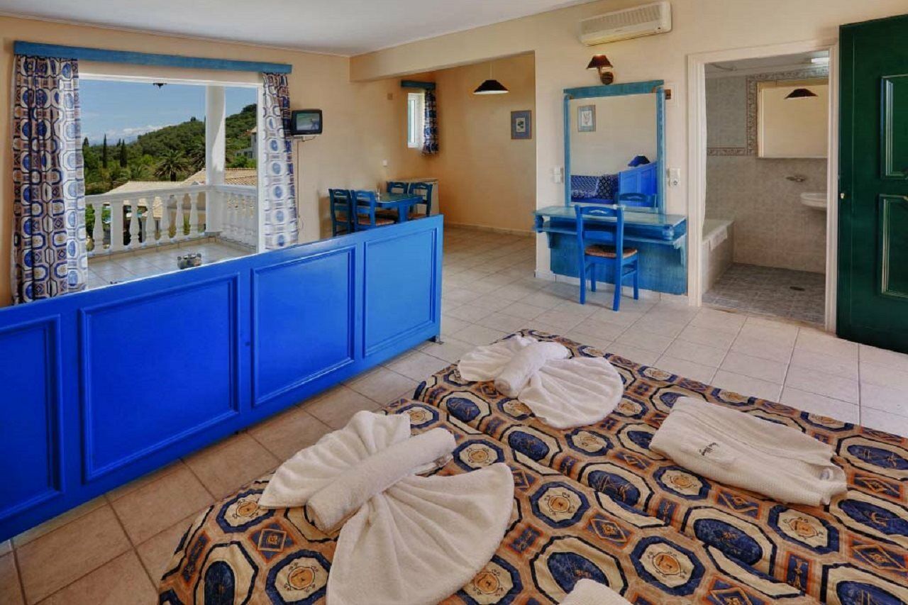 Rebecca's Village Hotel Karousades (Esperies)