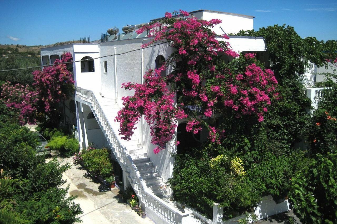 Rosmari Hotel Archangelos (Rhodes)