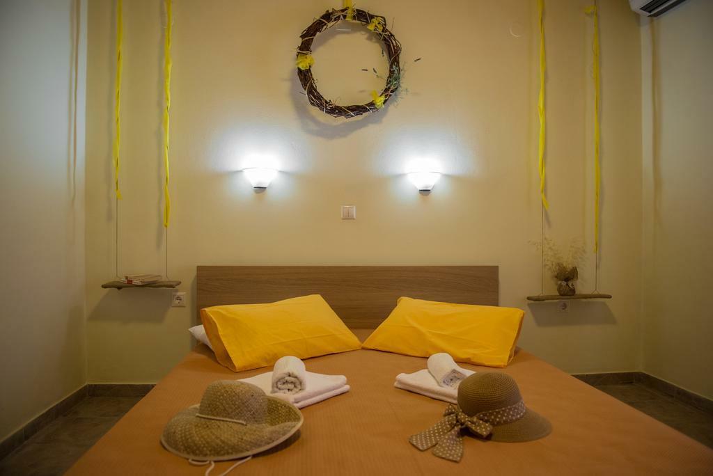 Summer Bed * Nydri (Lefkada)