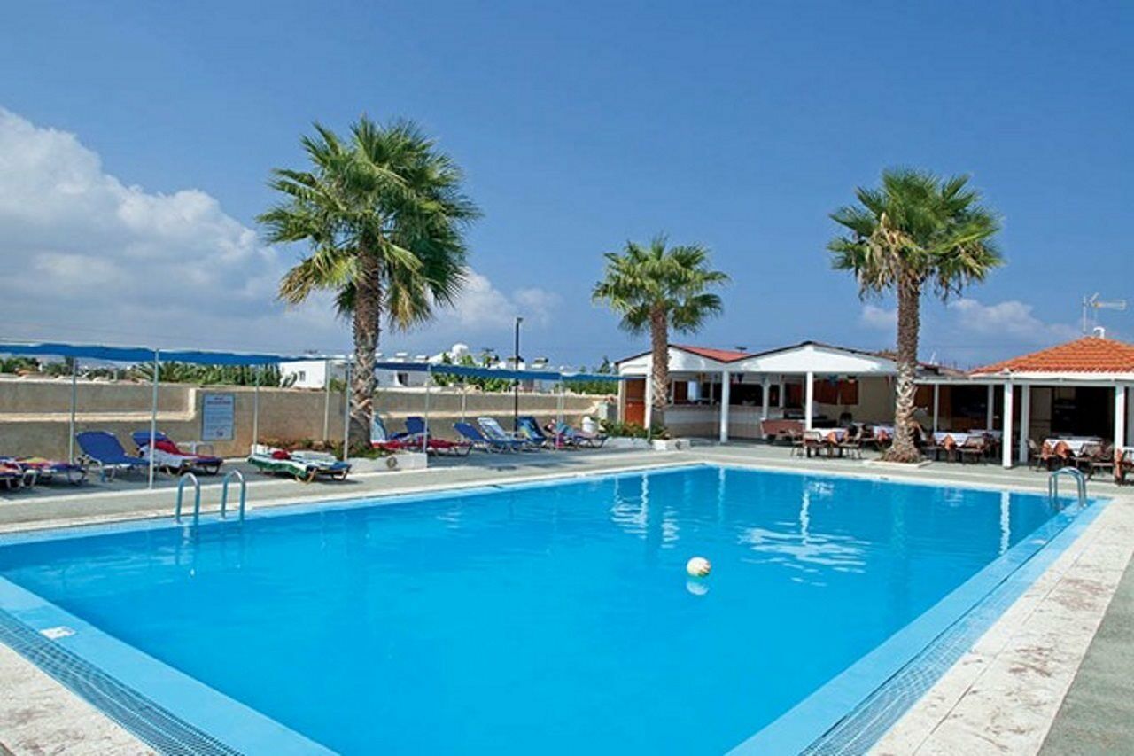 Triton Hotel