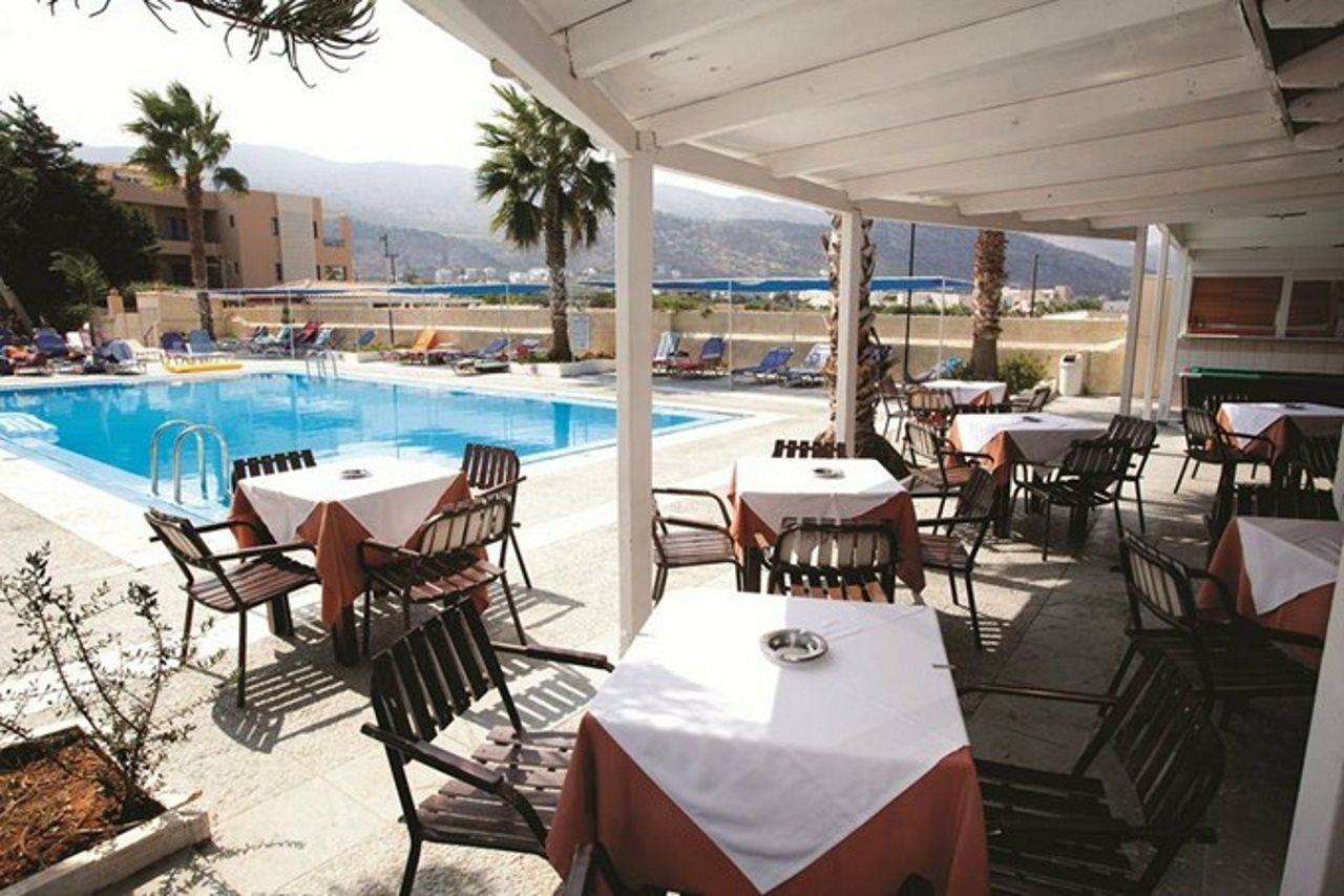 Triton Hotel 3*