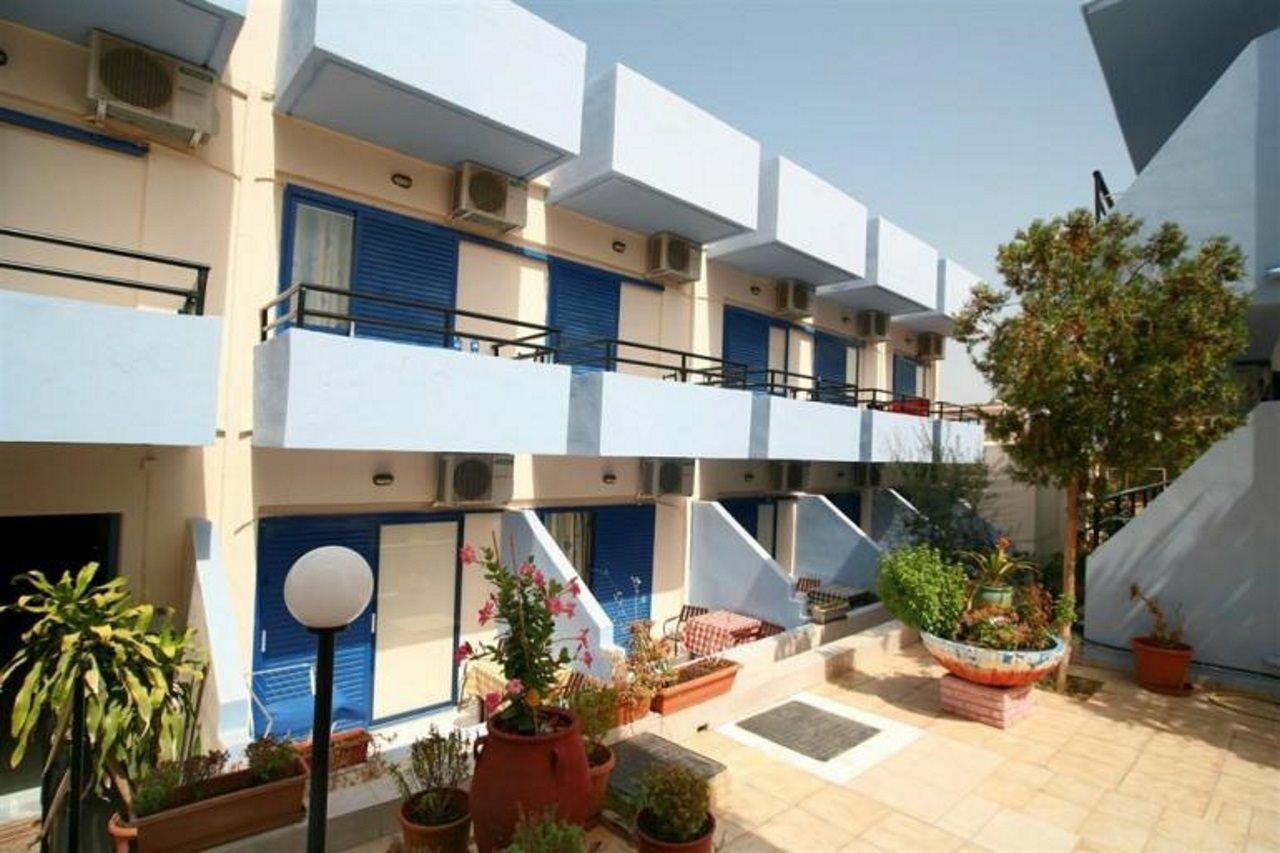 Triton Hotel