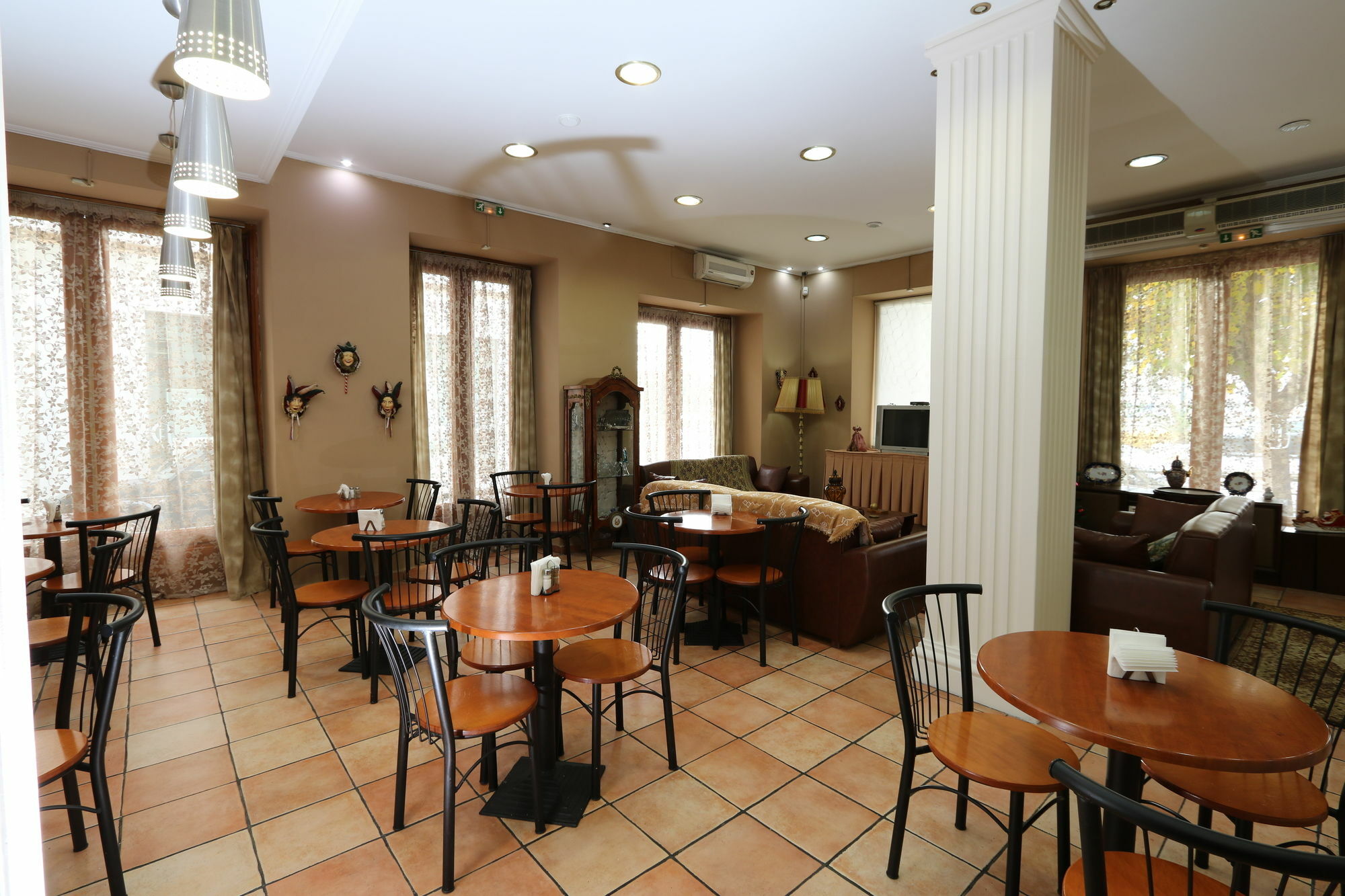 Hostel Neos Olympos Athens