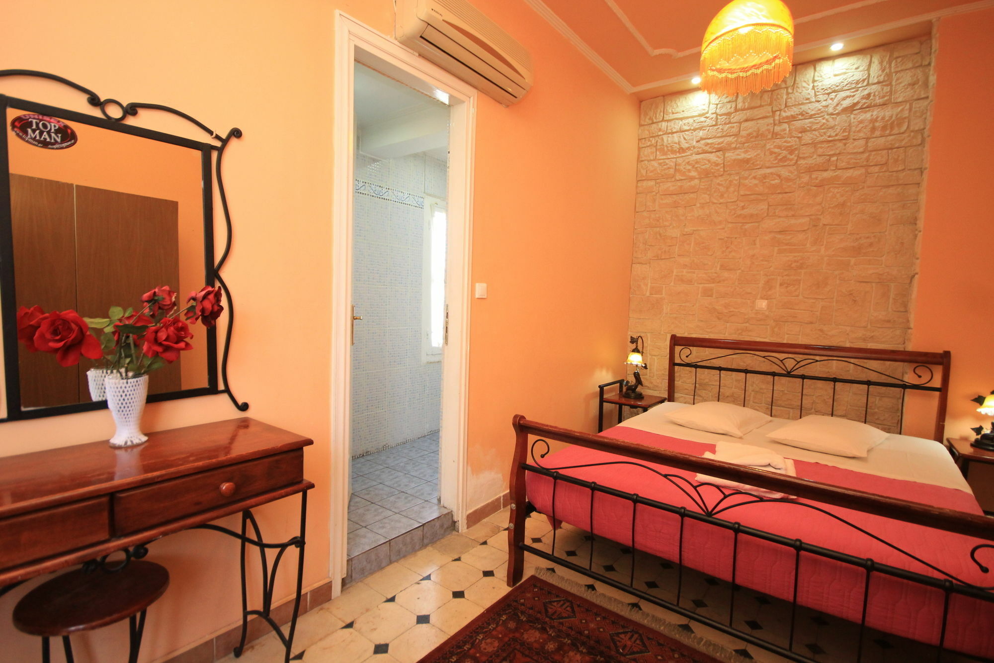 Neos Olympos Hostel Athens