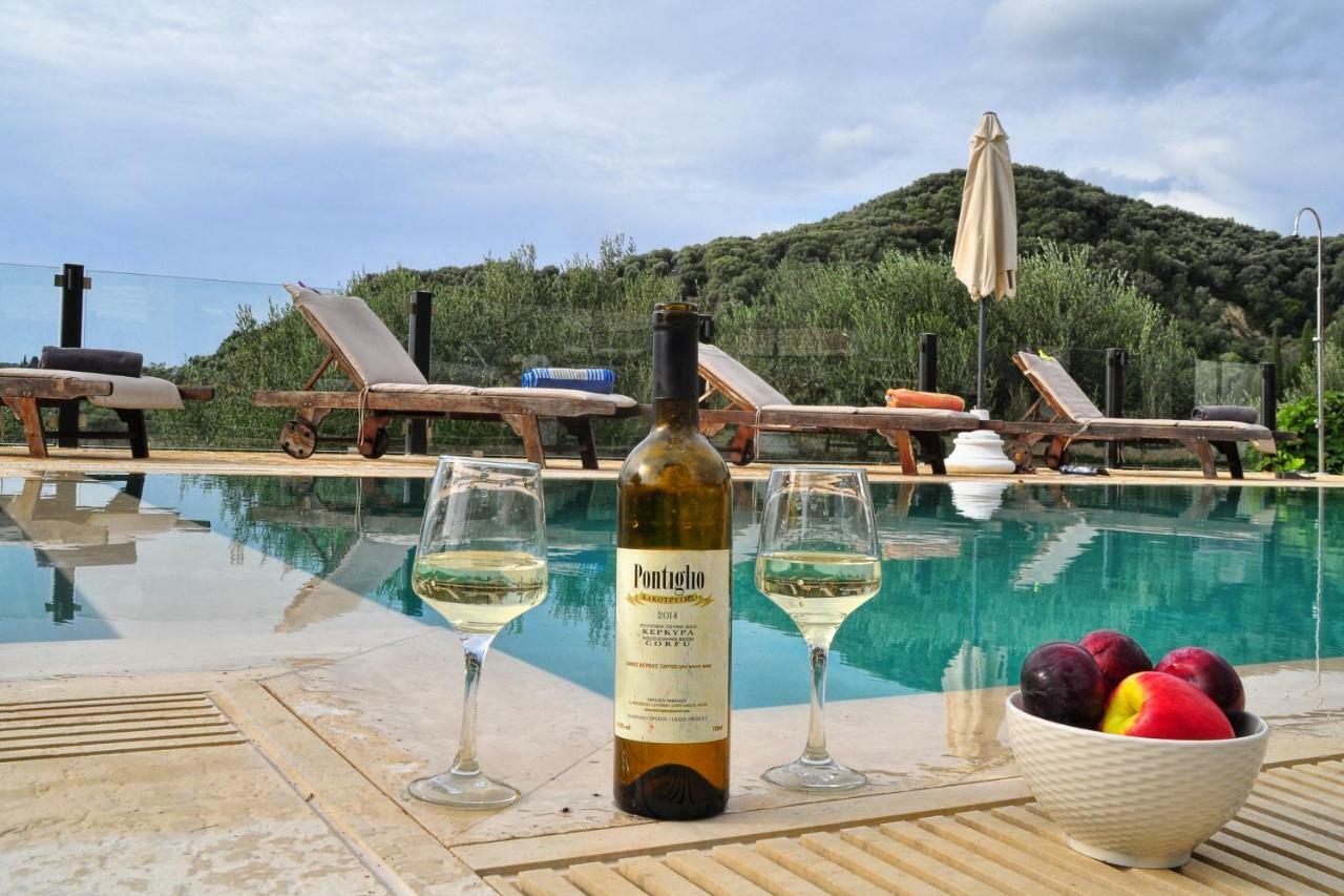 Larna Corfu *