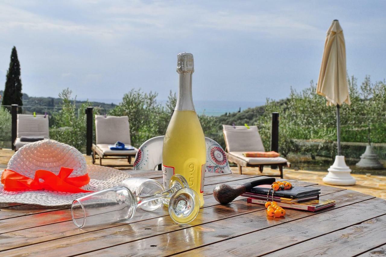 Larna Corfu