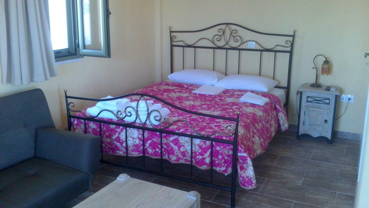 Mani Stone Towers 3* Kotronion (West Mani)
