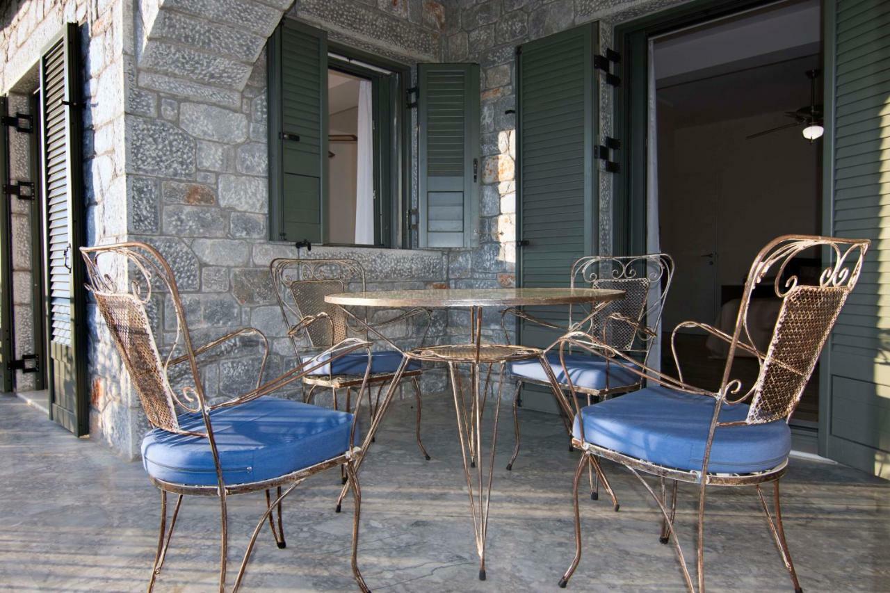 The Balcony Of Mani Holiday home Tseria