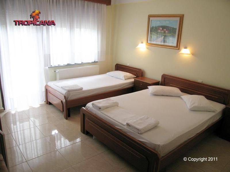 Hotel Tropicana 2*