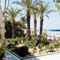 Asterias Hotel 2*