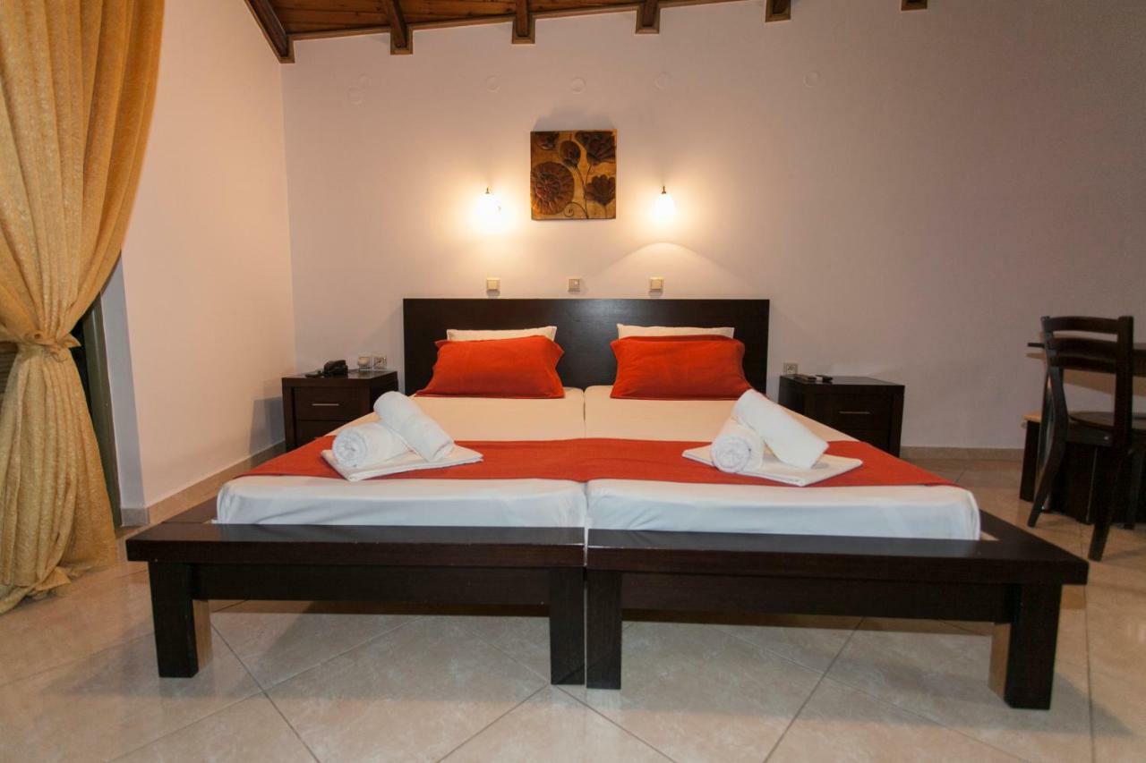 Siarbas Hotel Paralia Vrachou