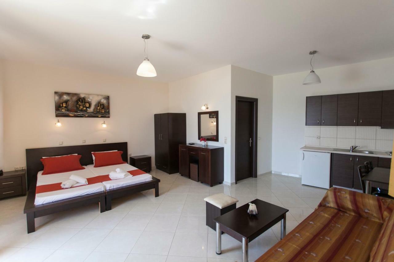 Siarbas Hotel Paralia Vrachou
