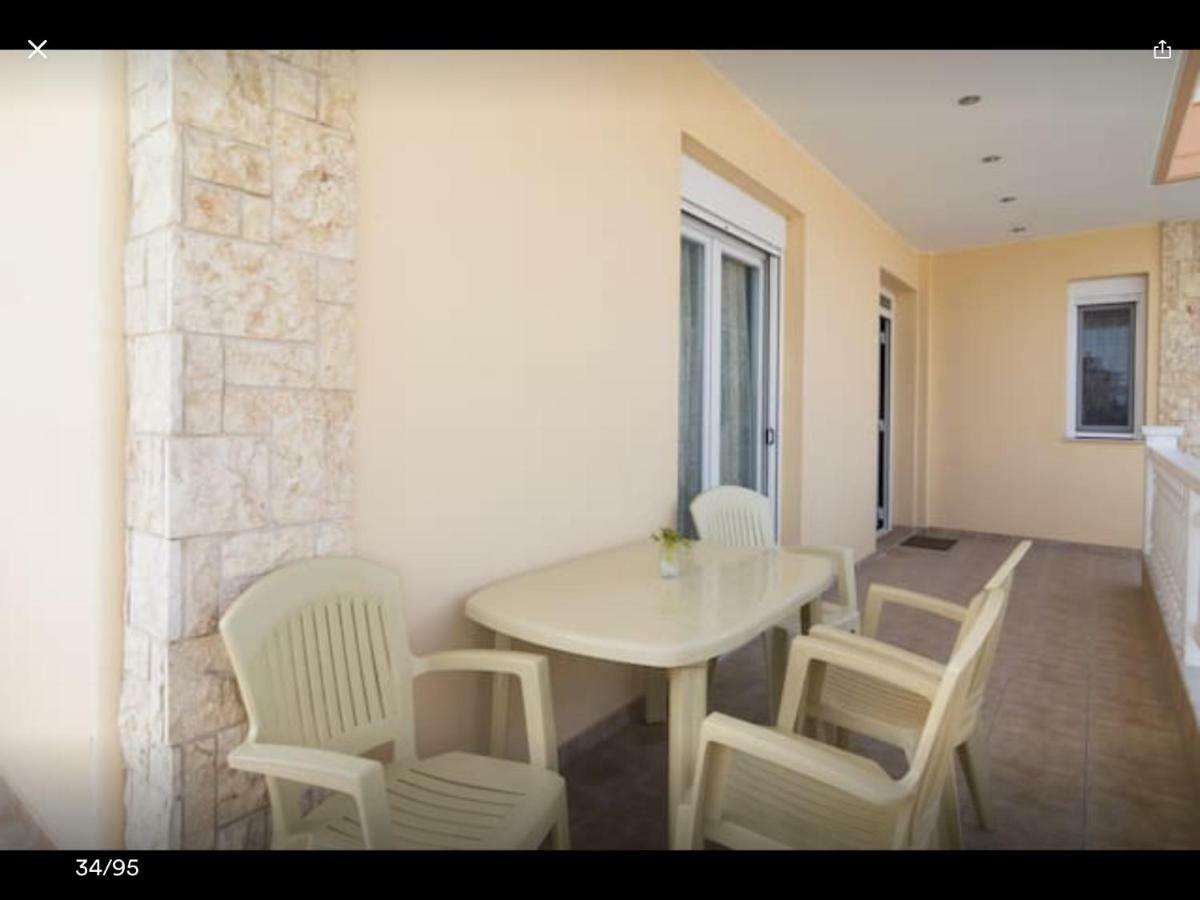 Apartment Artisti Elena Paralia Katerinis