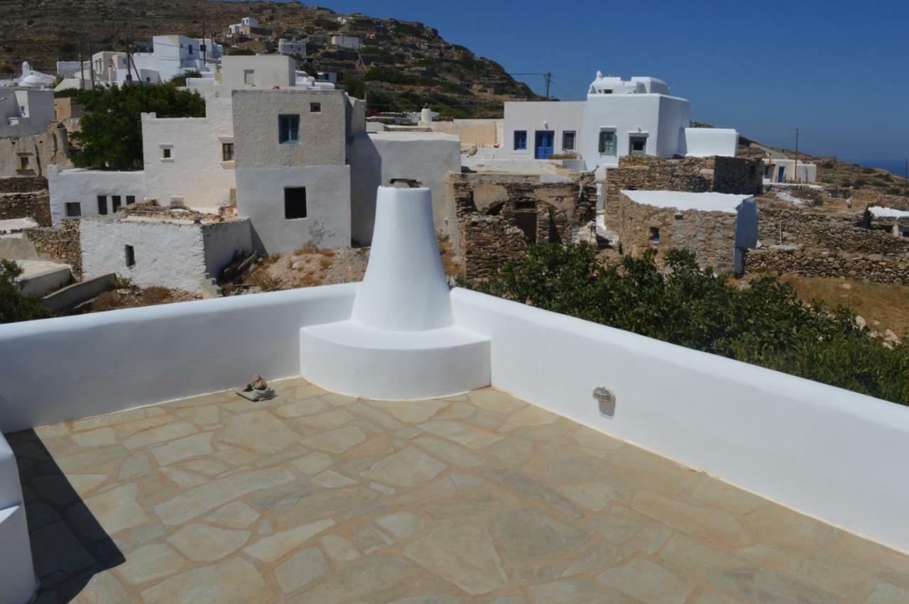 Superb View House-sikinos Island-chorio Holiday home