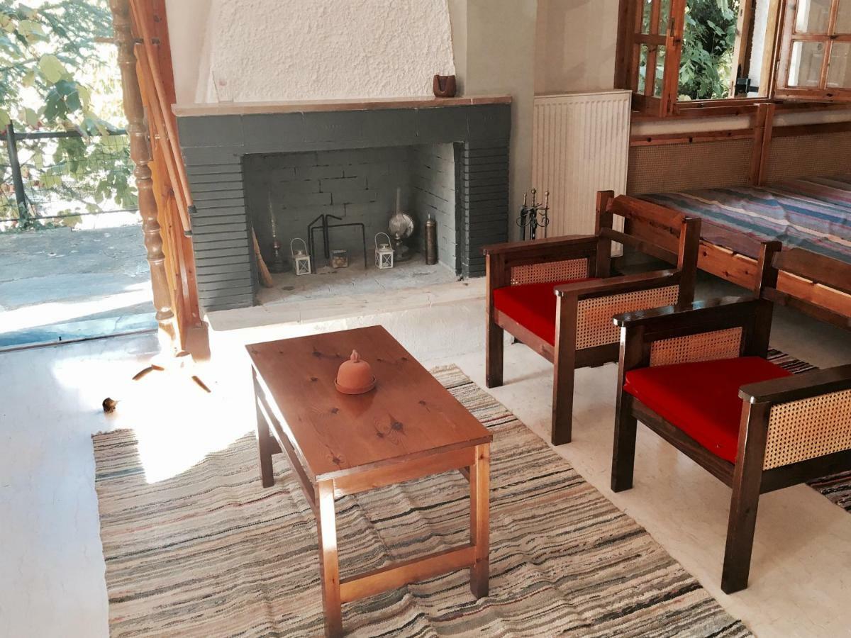 Vitina's Little House Guest house