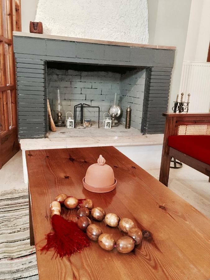 Vitina's Little House 3*