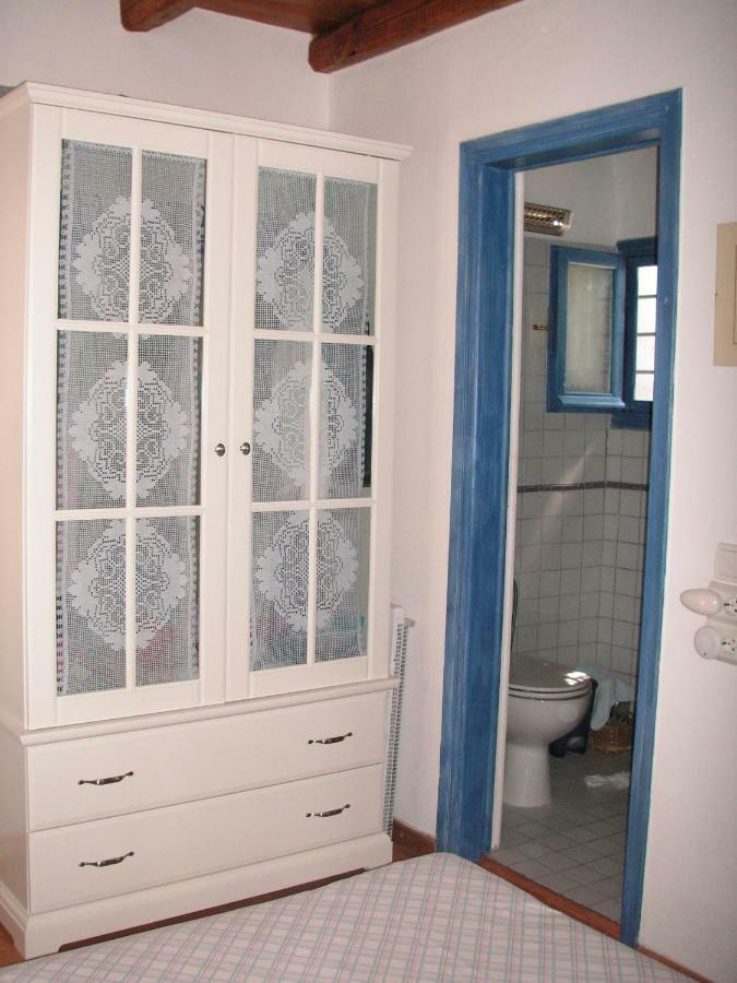 3-level Doll House In Kea Ioulida/chora, Cyclades