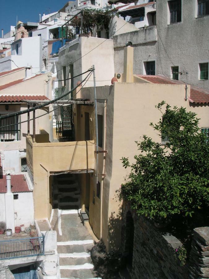 3-level Doll House In Kea Ioulida/chora, Cyclades Ioulis