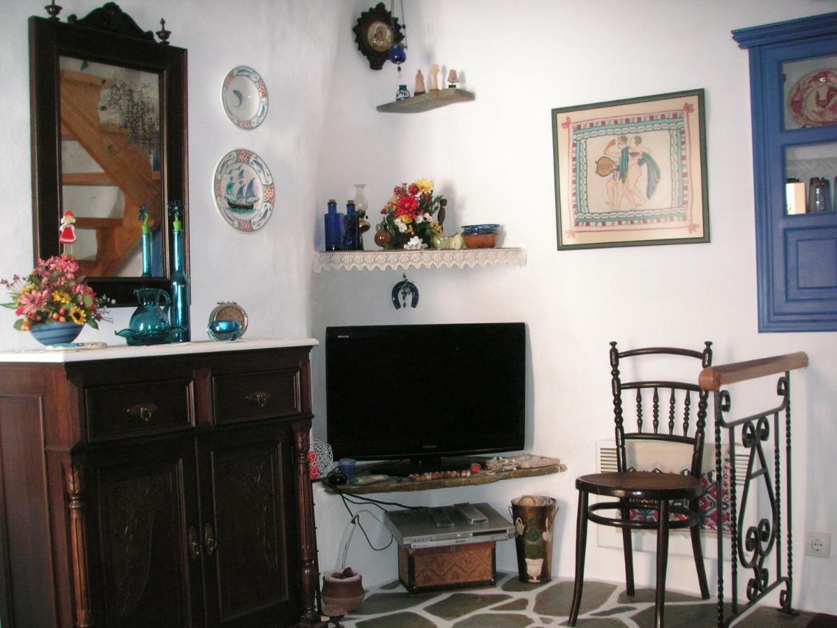 Holiday home 3-level Doll House In Kea Ioulida/chora, Cyclades Ioulis