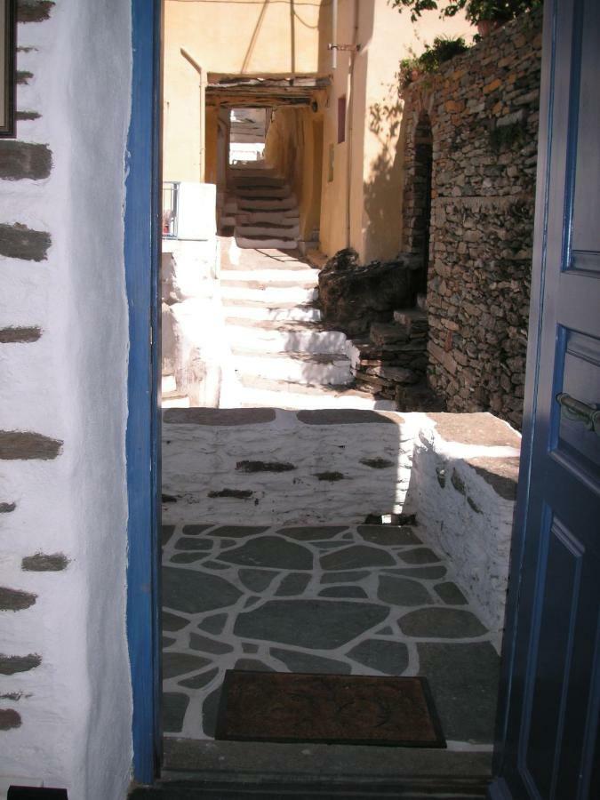 3-level Doll House In Kea Ioulida/chora, Cyclades Ioulis
