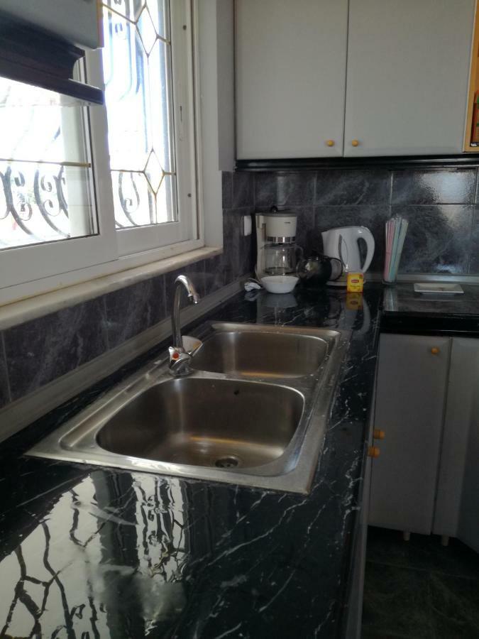 Apartment Seven Seas