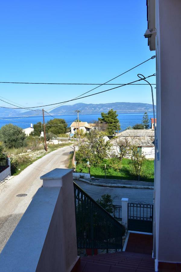 Holiday home Melissani House *