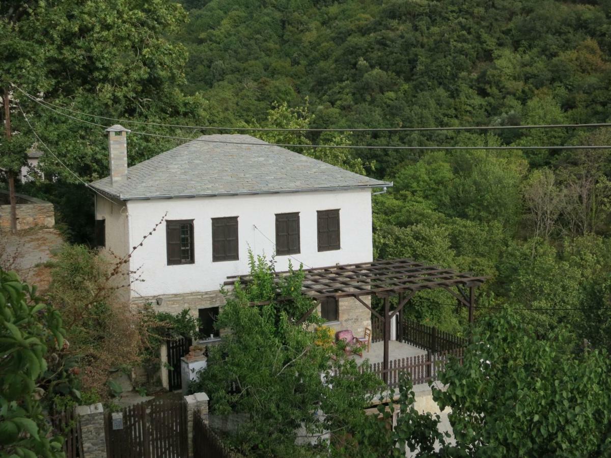 Villa Koukourava Garden *