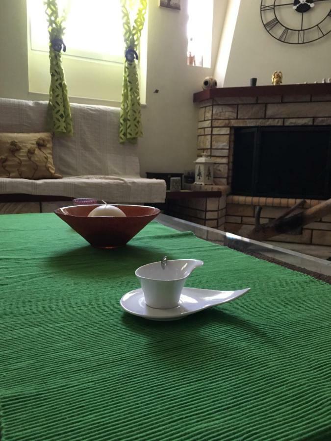 Lux Secret Apartment Piraeus