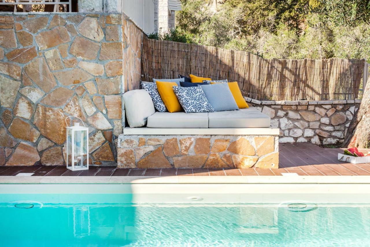Muscalas By Konnect, 200m From The Villa