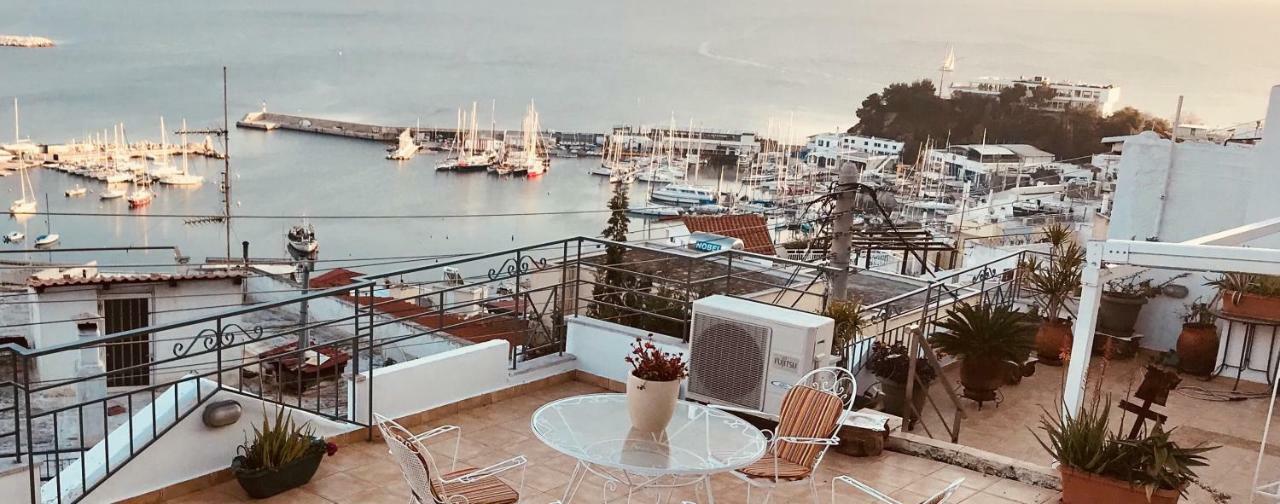 Apartment Lux Secret Piraeus