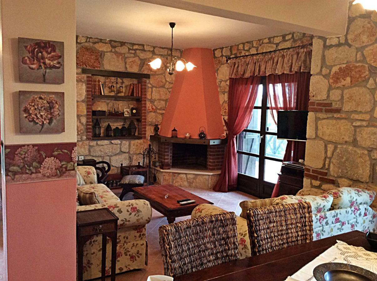 Stone Rokosini Villa Vourvourou