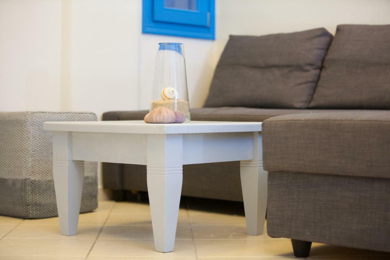 Just Blue With Amazing Sea Views In Piso Livadi