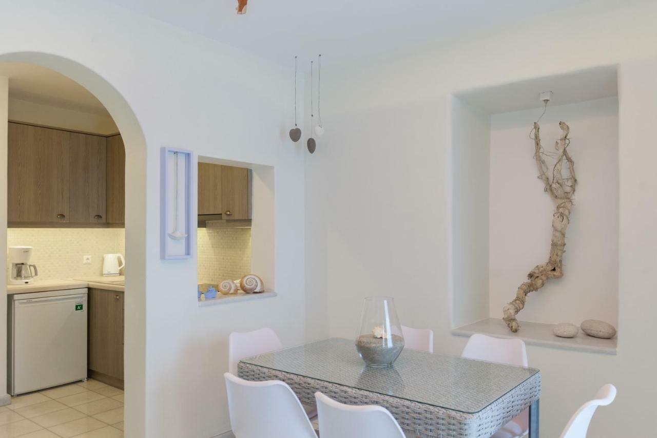 Pebbles 1bd House With Sea View In The Heart Of Apartment