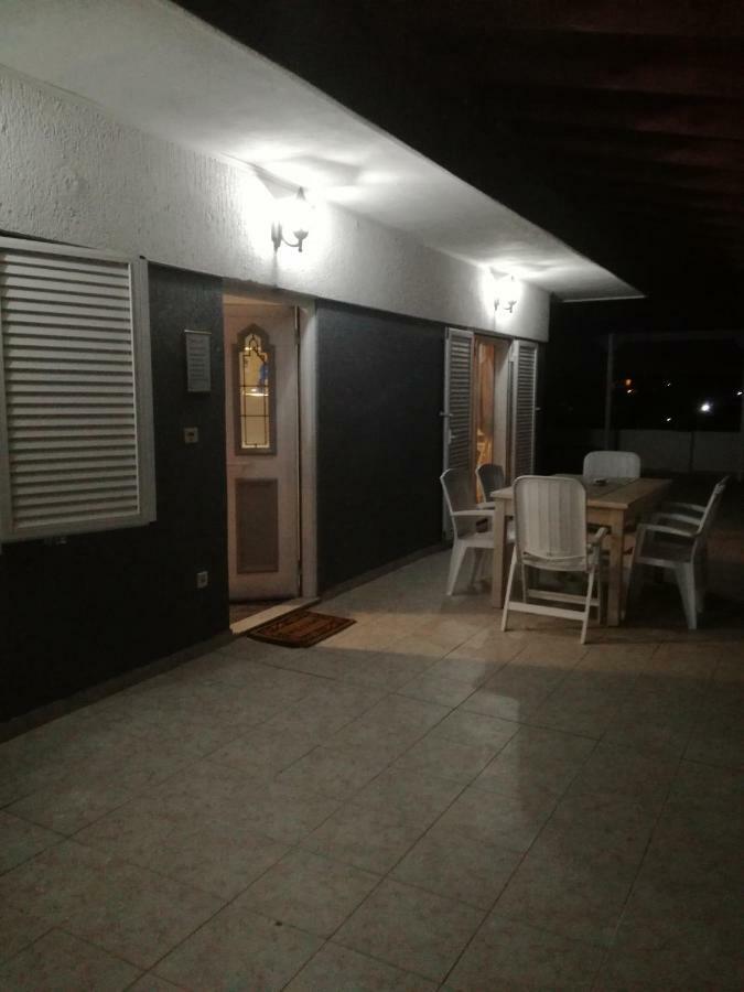 Seven Seas Apartment