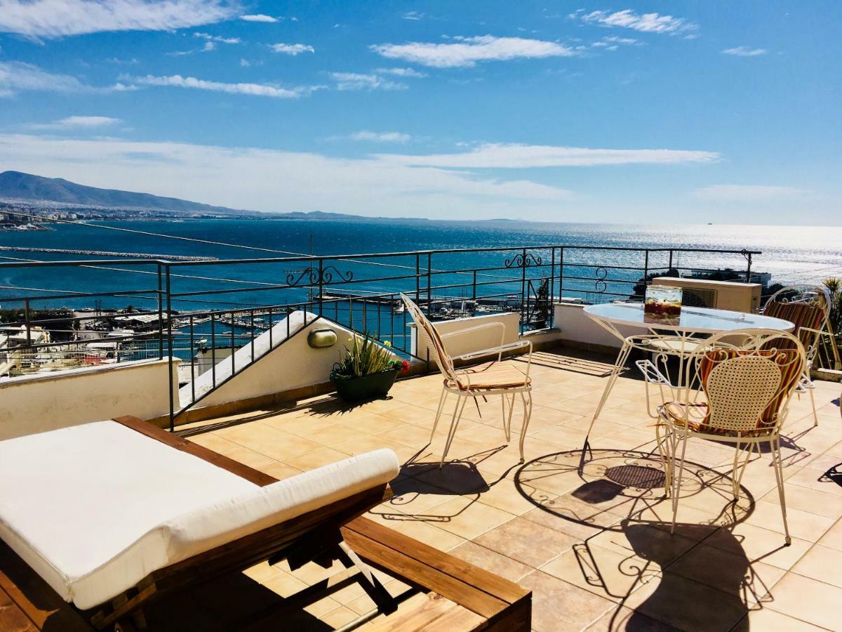 Lux Secret Apartment Piraeus