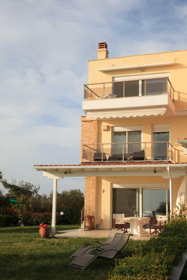 Blue Luxury Maison Possidi
