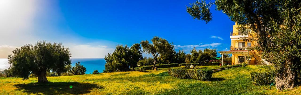 Blue Luxury Maison Holiday home