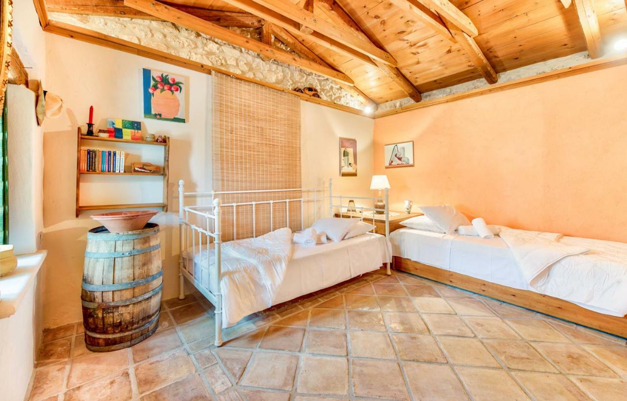 Eri Traditional House Holiday home