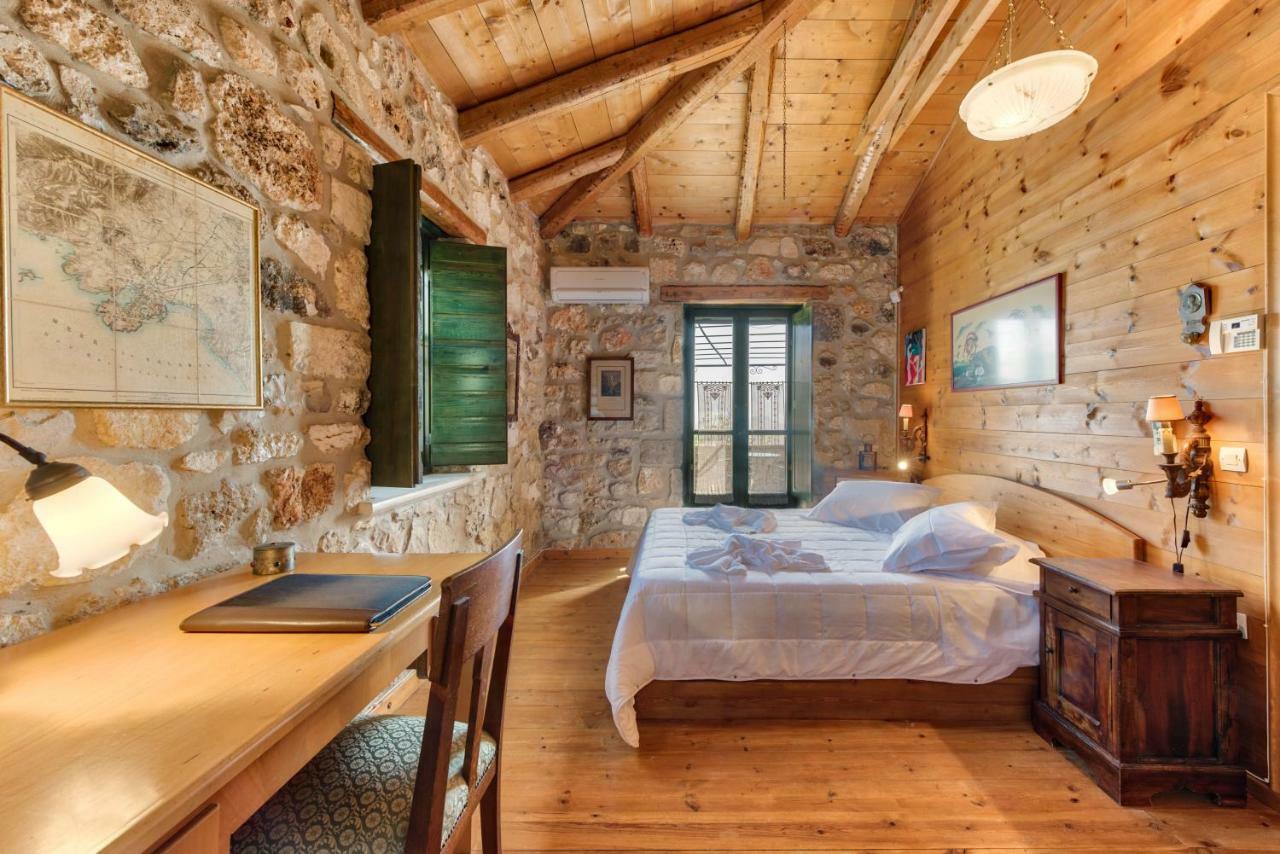 Eri Traditional House Holiday home *