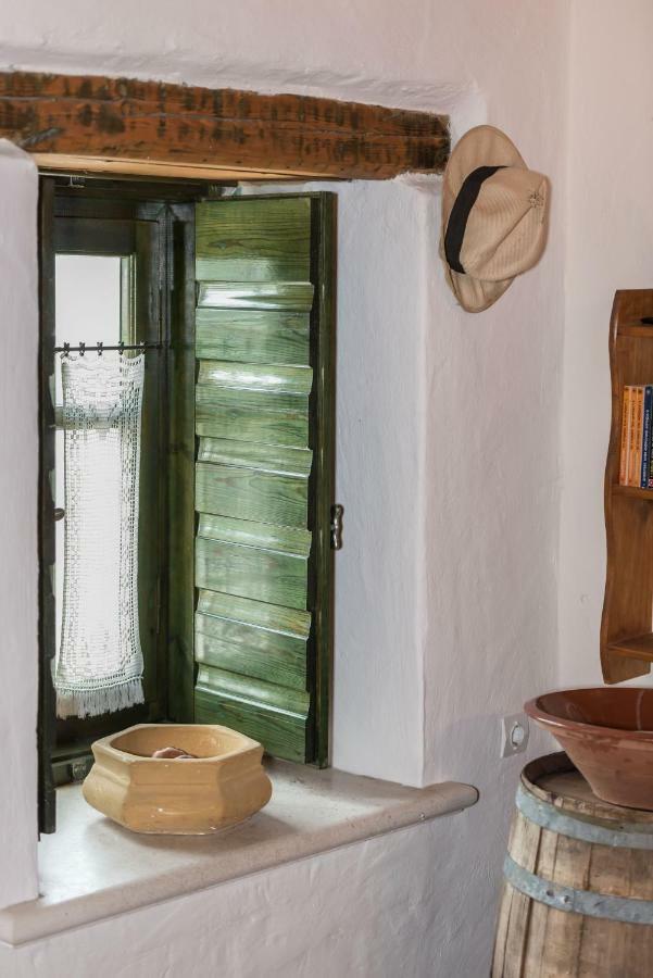 Eri Traditional House Holiday home *