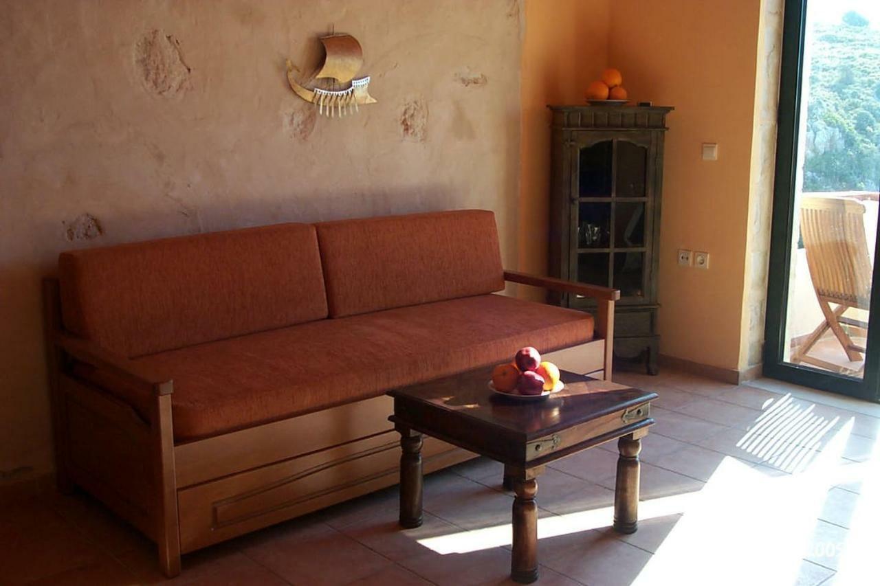 Comfortable House Near Chania *