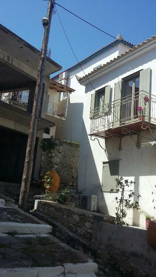 Elia House *